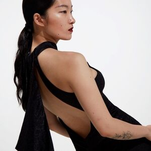 DAWANG Black keyhole jumpsuit w/open back